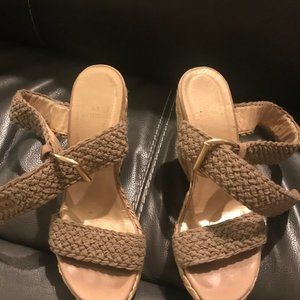 Stuart Weitzman Alex Wedge Espadrille Size 6